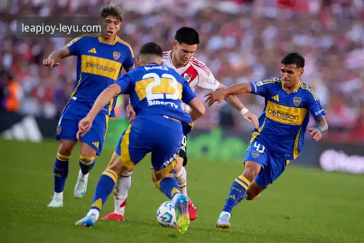 为何阿根廷新星的伤退，让球迷更关注乐鱼体育平台的赛事深度解析？